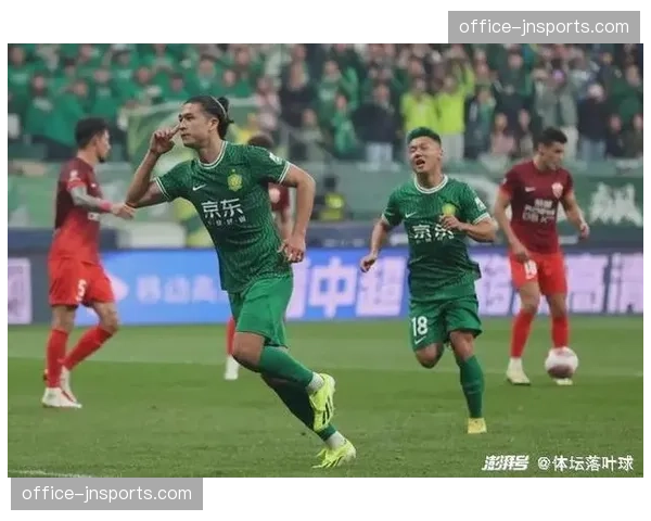 中超战术体系向快节奏转换演变，攻防失误率增加。